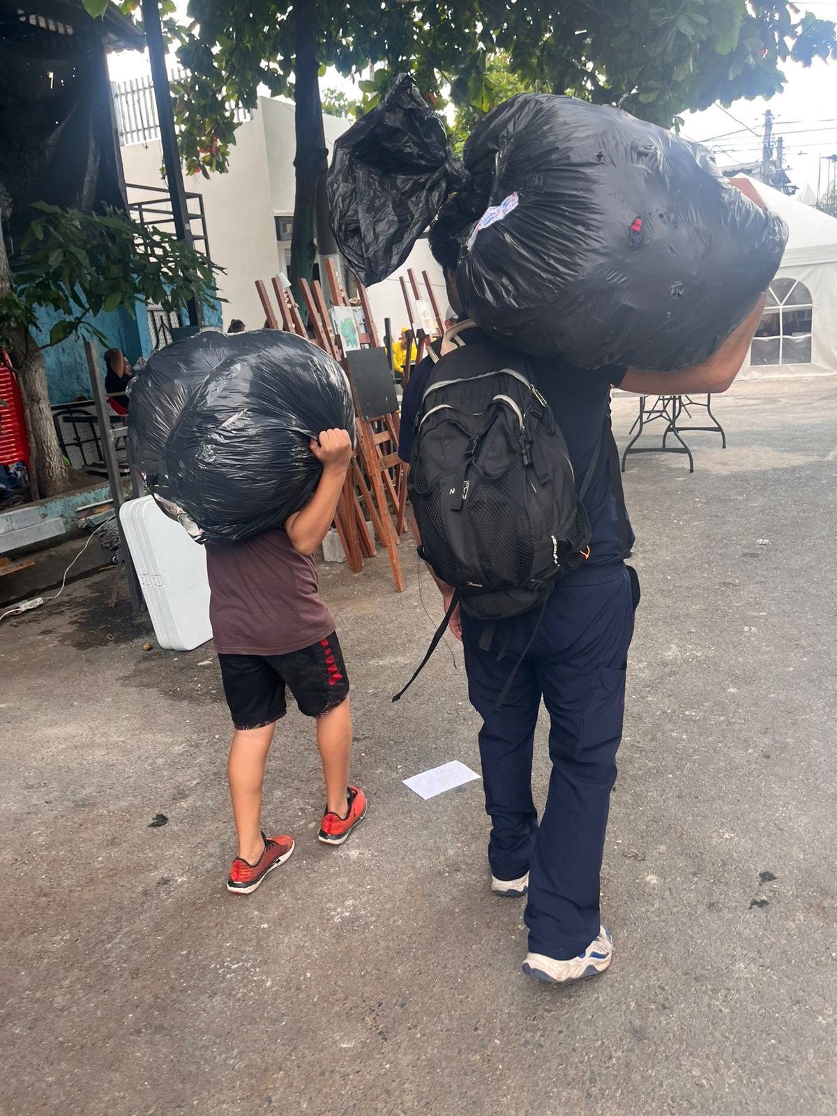 Entrega de insumos lluvias